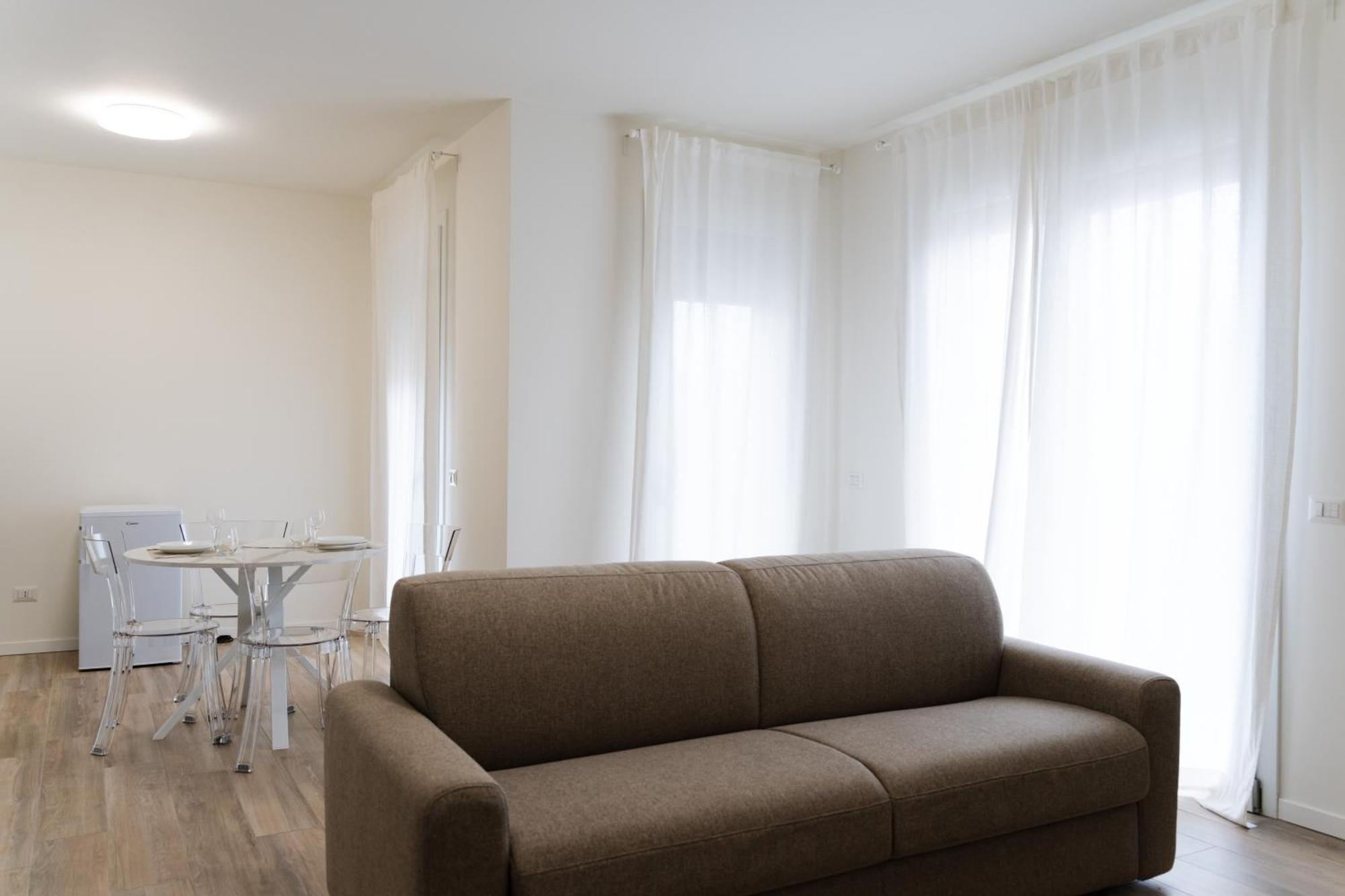 Comforthome Fiera Cornaredo Buitenkant foto